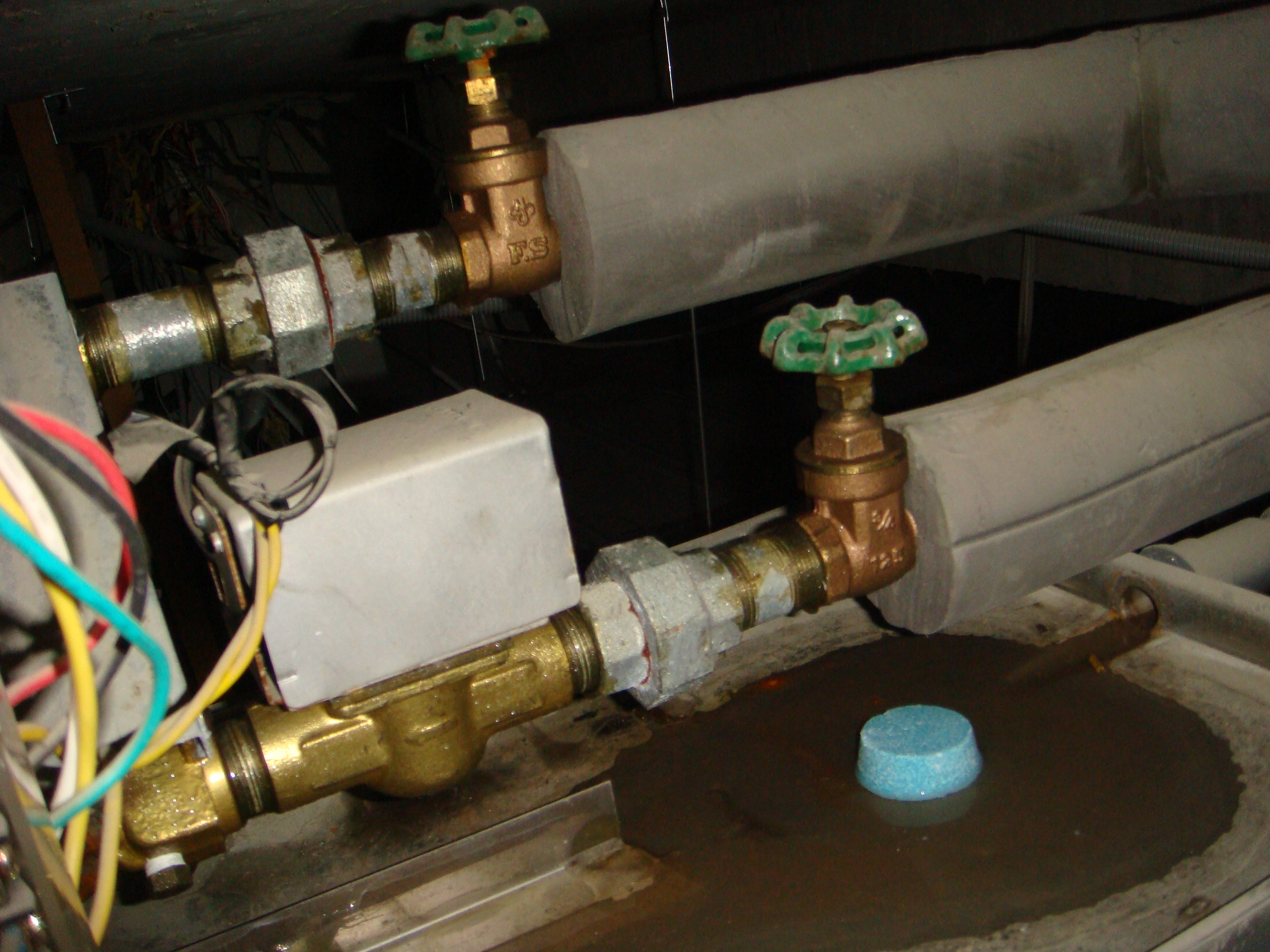 防塞錠操作安全示意