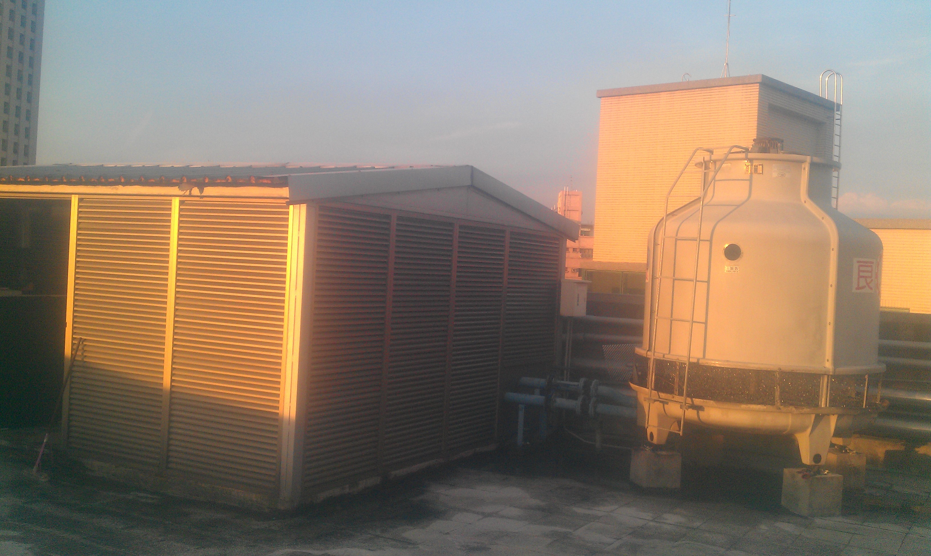 SK-199 地下水矽酸鹽垢堵塞案例、冷卻水塔高壓改善前後差異